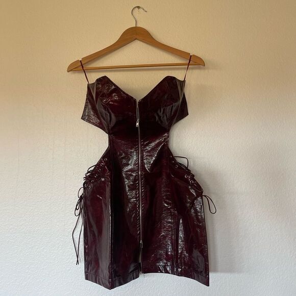 Cherry red faux leather dress - Picture 5 of 8